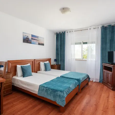 Homes Large Fully Equipped With 2 Bedrooms, Swimming Pool & Patio Appartement *