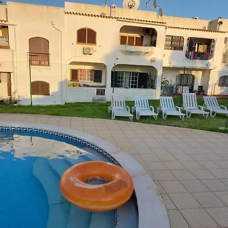 Διαμέρισμα Homes Large Fully Equipped With 2 Bedrooms, Swimming Pool & Patio *
